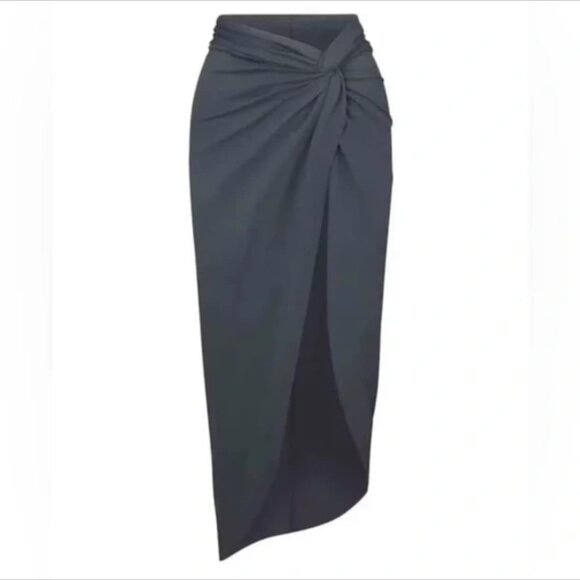 Skims Skirt - XS - Picture 1 of 7